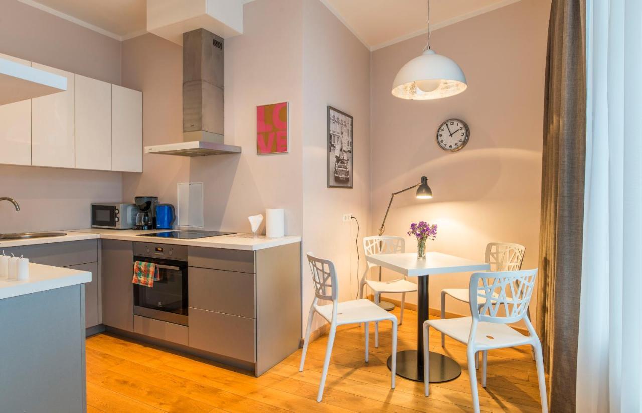 Central 2-Level Penthouse With Terrace And Free Parking Рига Екстериор снимка