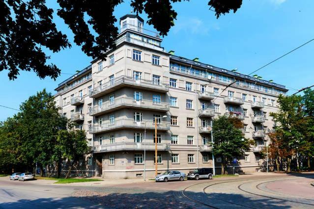 Central 2-Level Penthouse With Terrace And Free Parking Рига Екстериор снимка